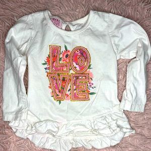 Real Love 💗 Girls Long Sleeve T- Shirt ▪️Size 4 ▪️ Color: White